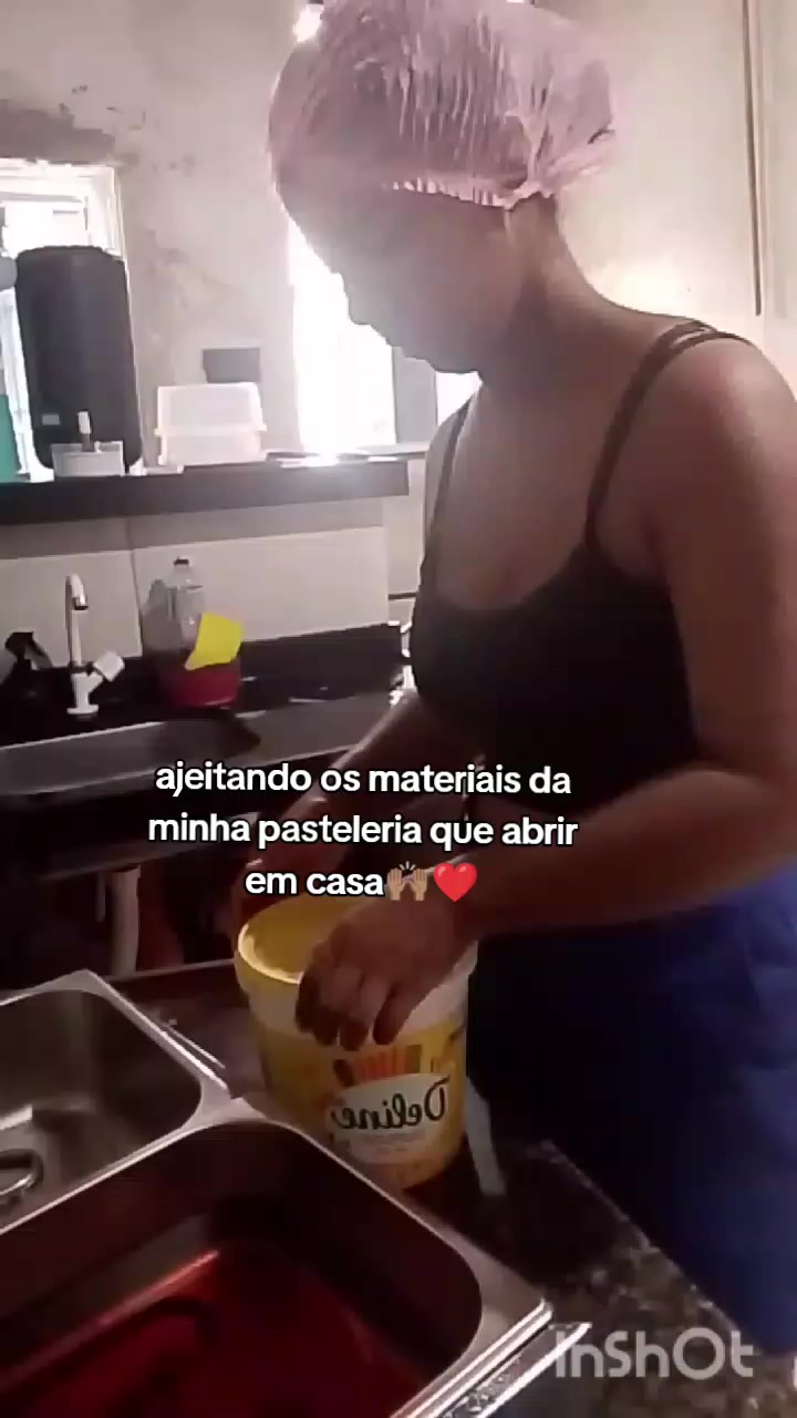 @scarlett_Estefane