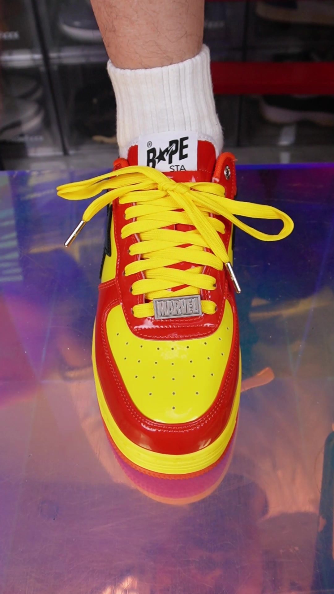 @Lacedsneaker