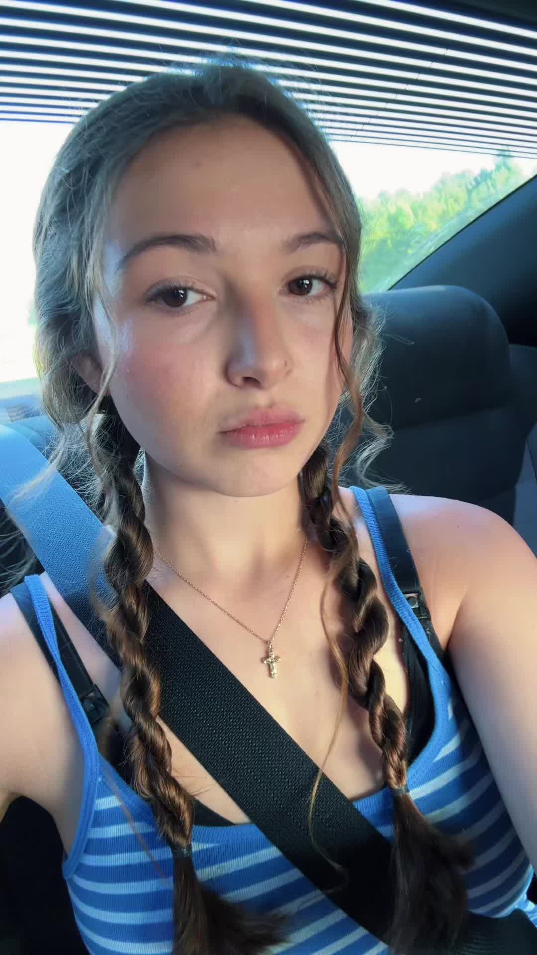 @Lovez_trinity4