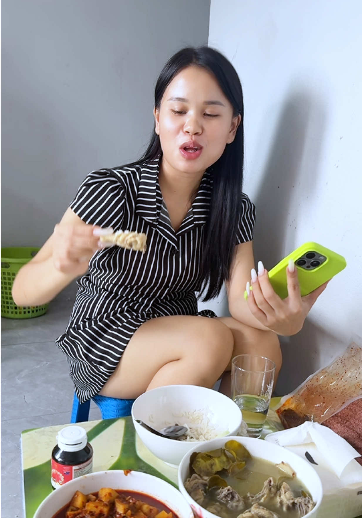 @လုင်းၶေႇ(တႃႈၶီႈလိၵ်း)