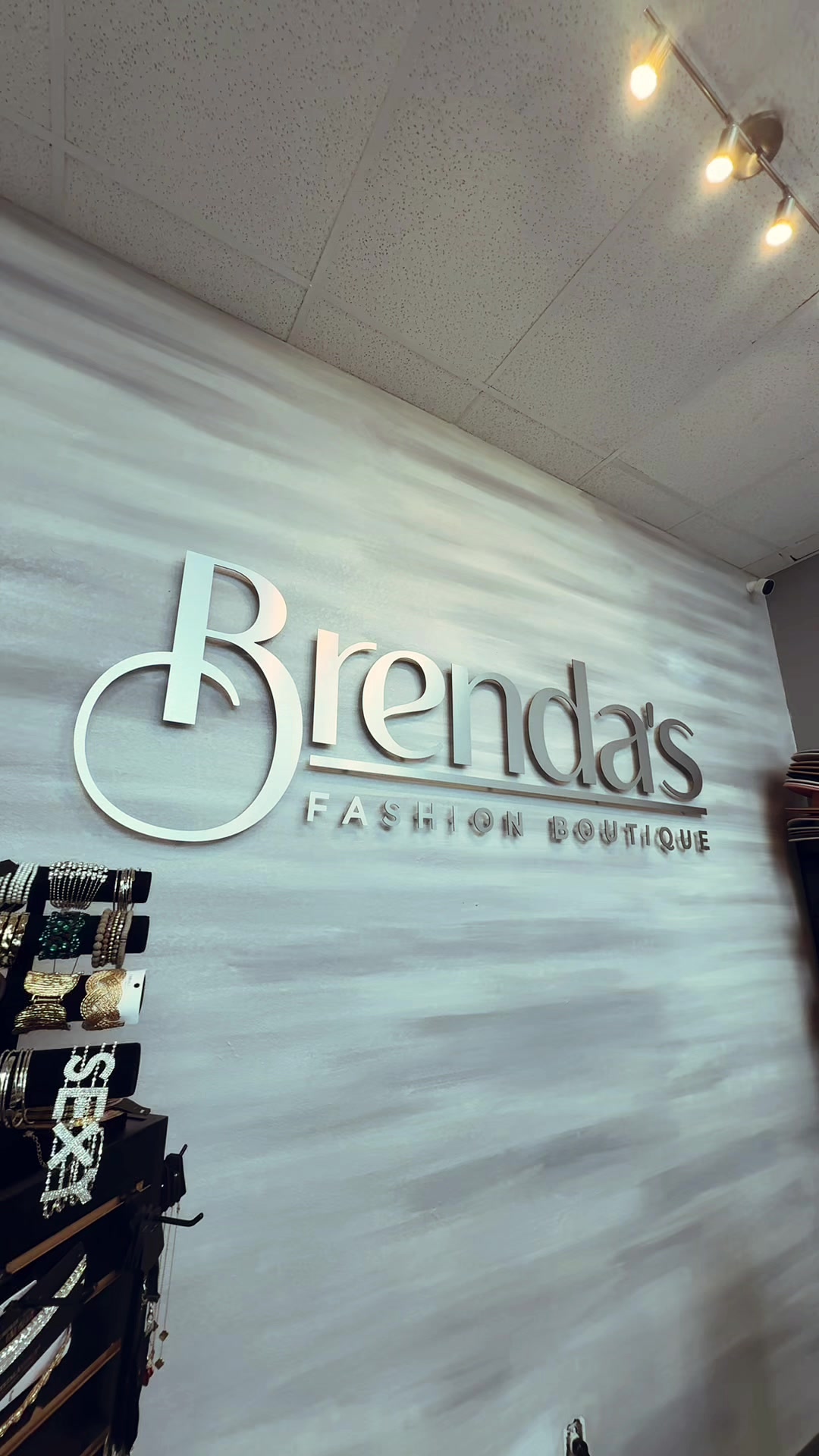@Brendas Fashion Boutique