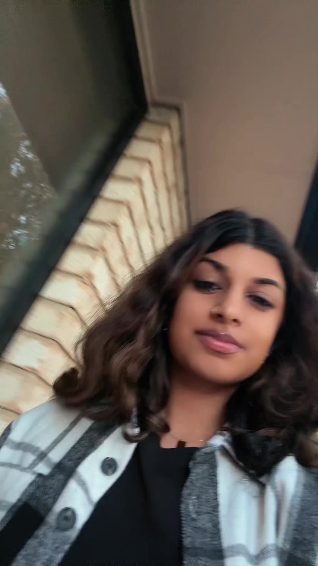 @𝓐𝓷𝓾𝓳𝓪
