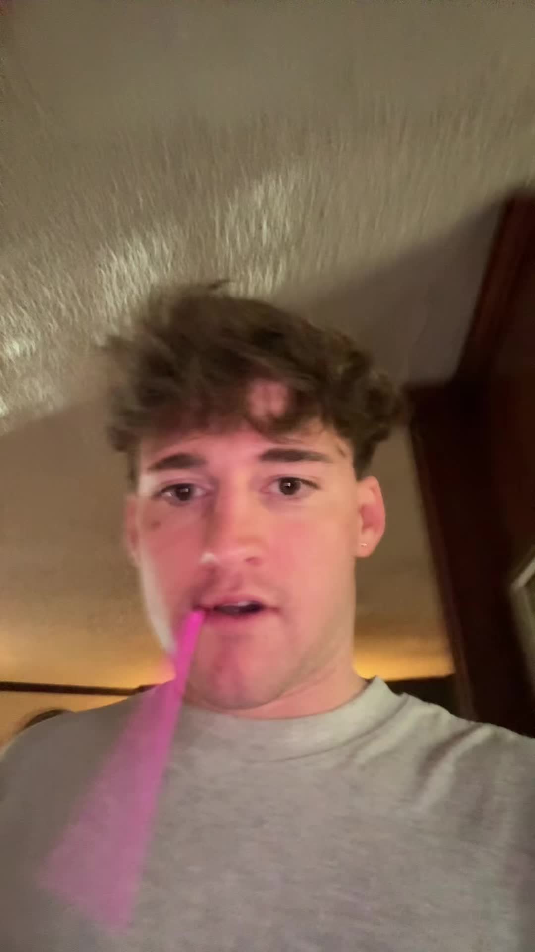 @N8RSK8RS