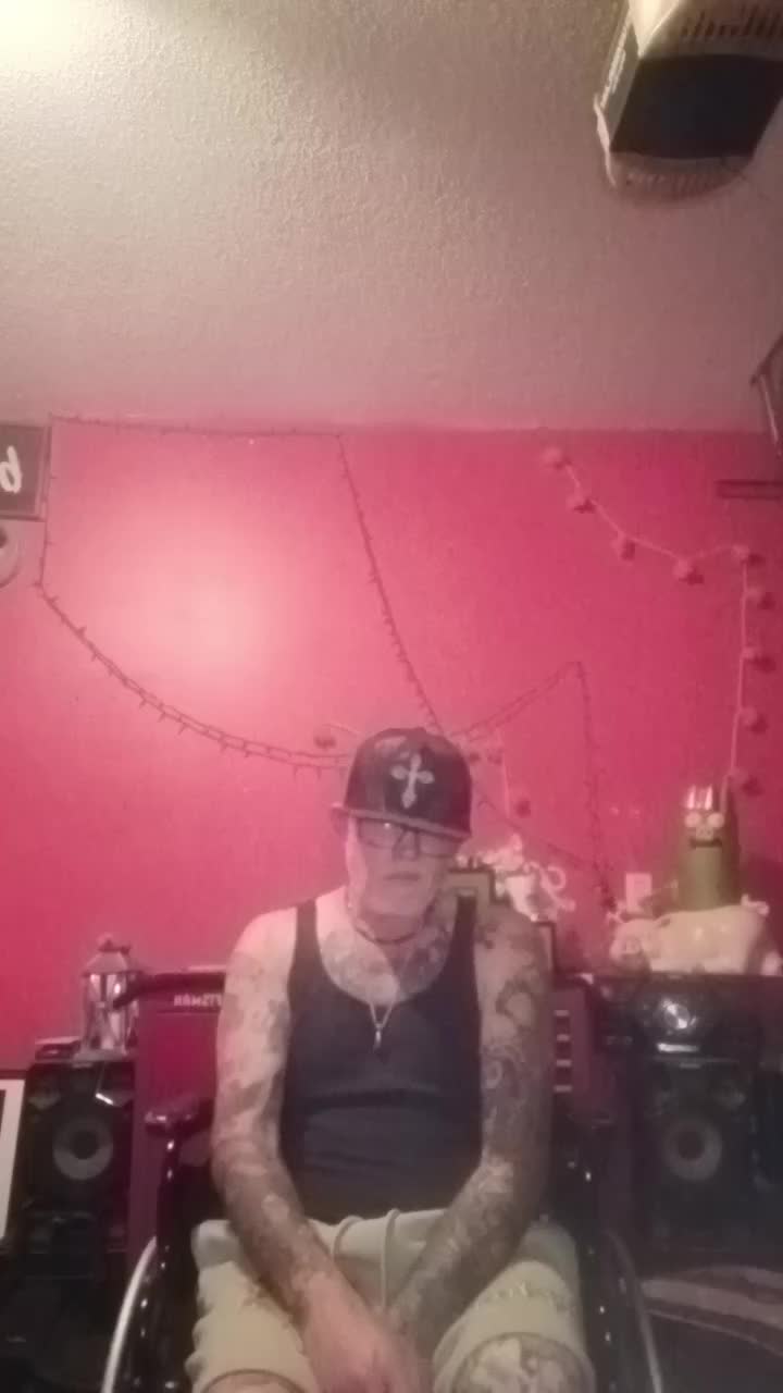 @Pickle$TV