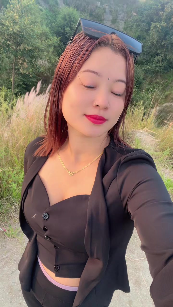 @Marinalopchan123