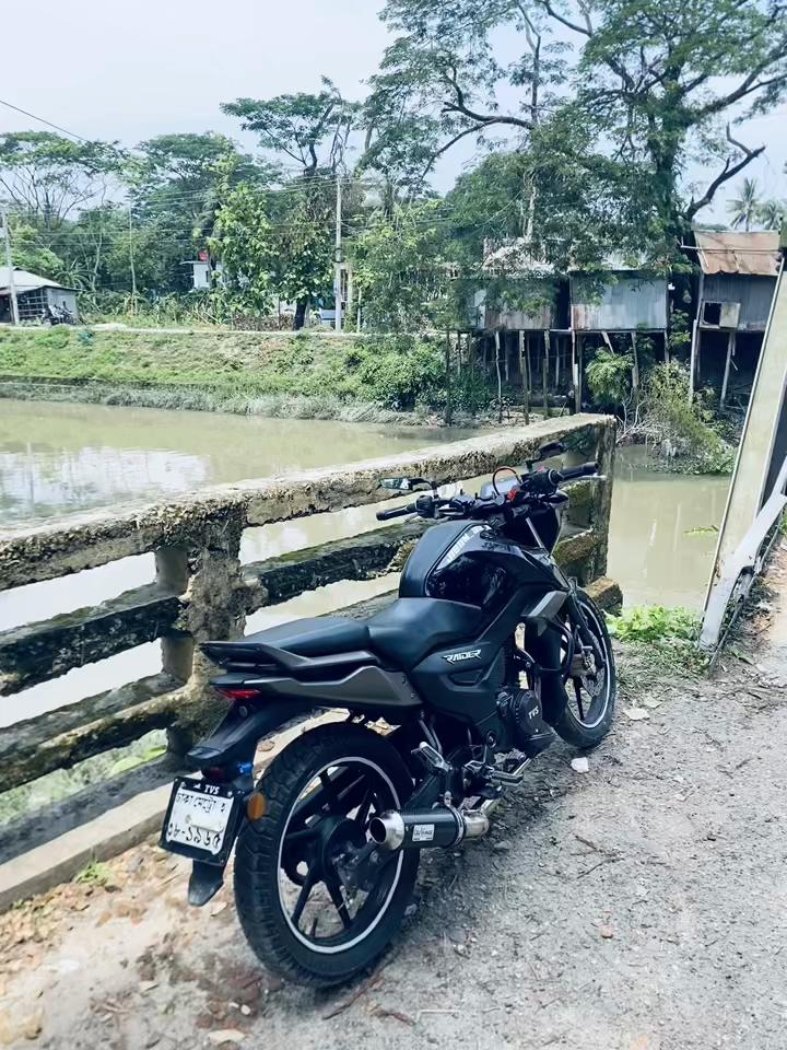 @Jibon⛎ (Kala)