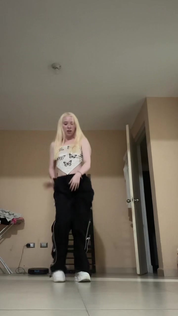@isabellaneth