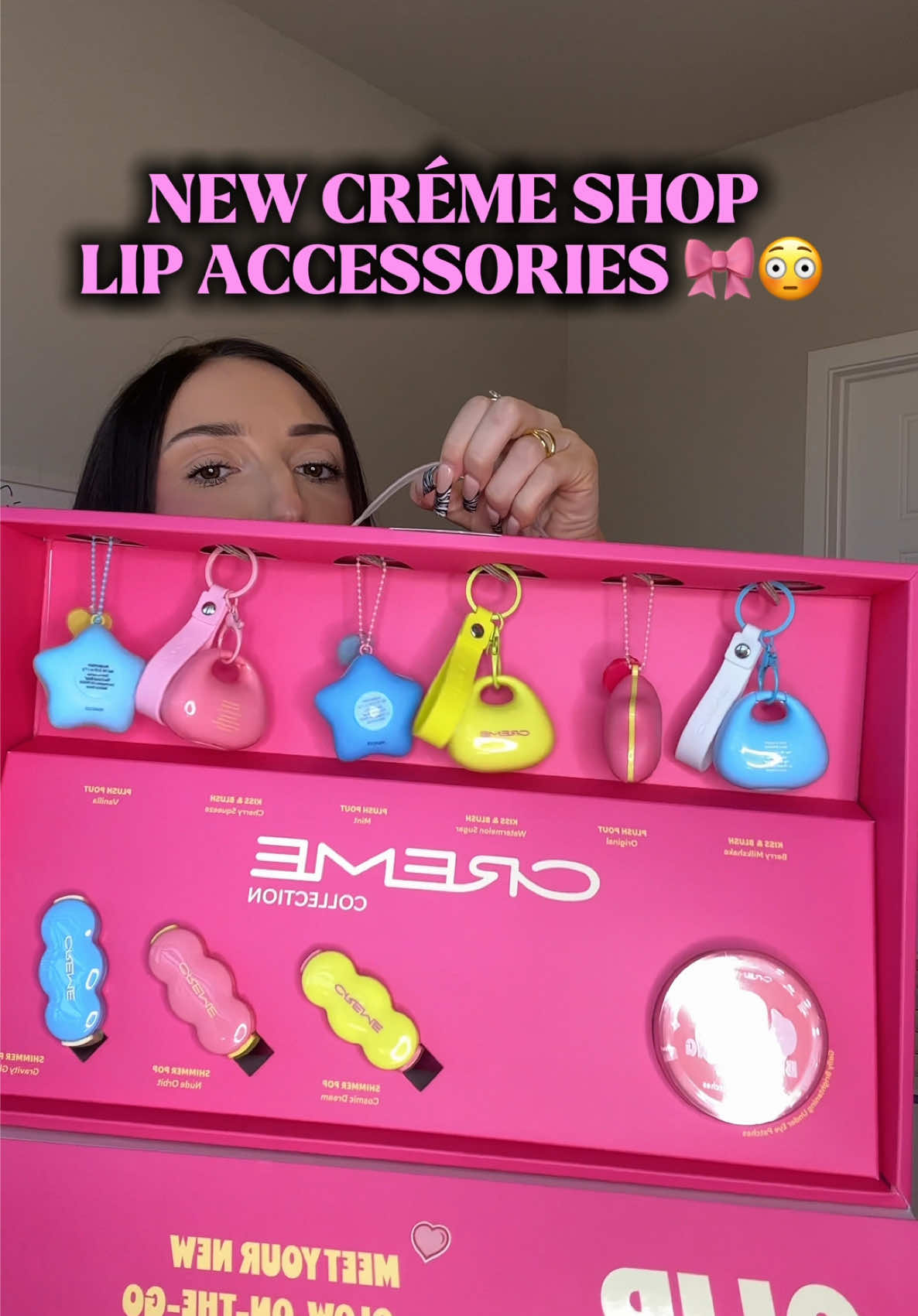 @ItsAlexisSimone