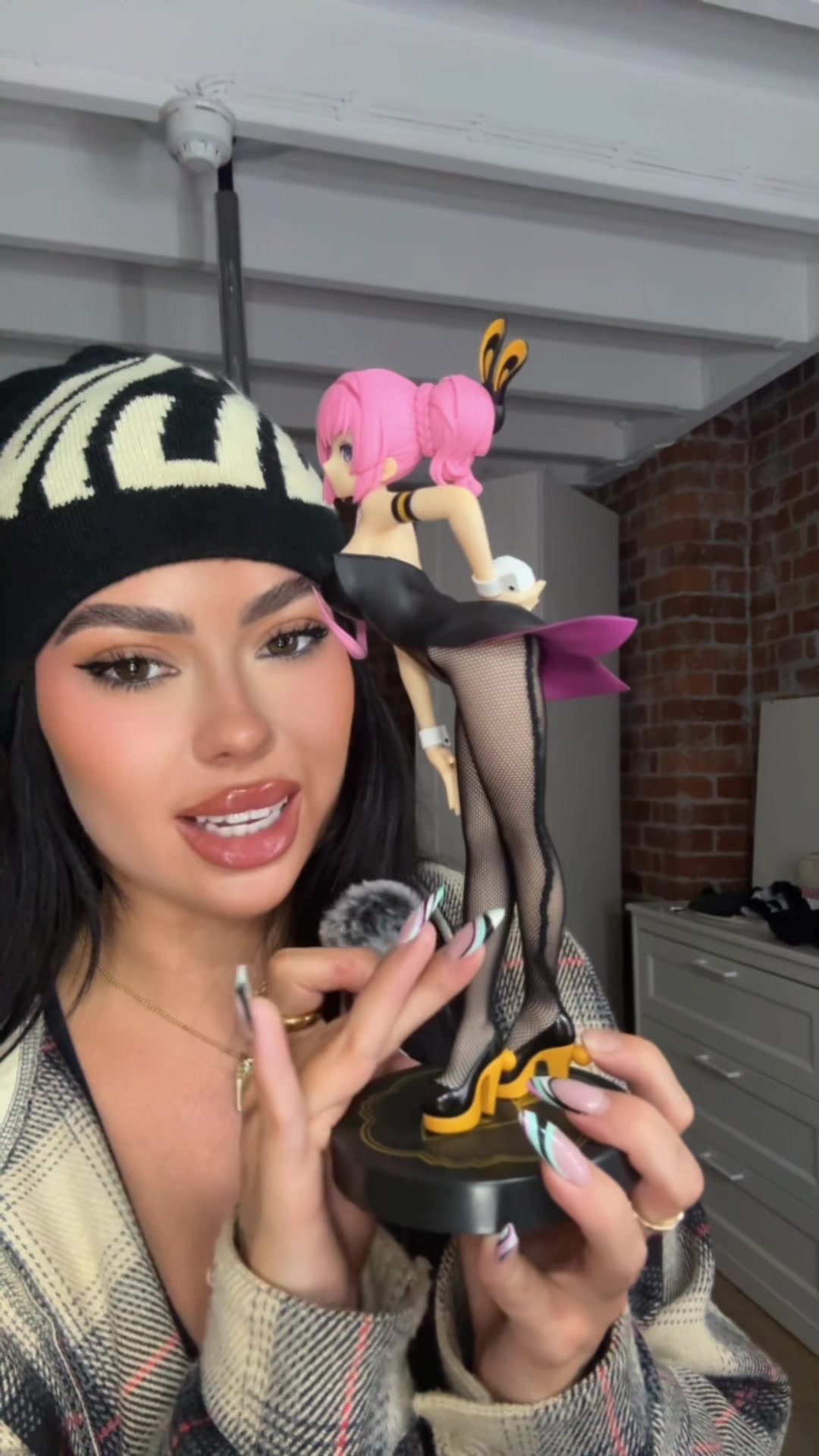 @briannahollyt