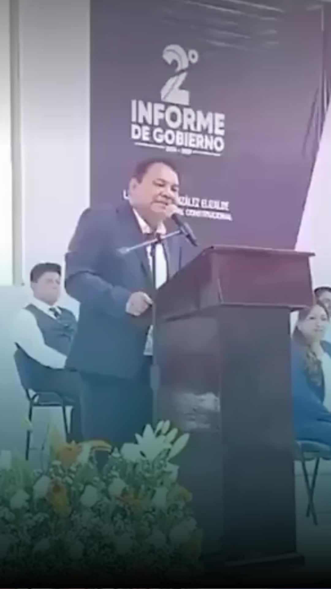@Entre líneas