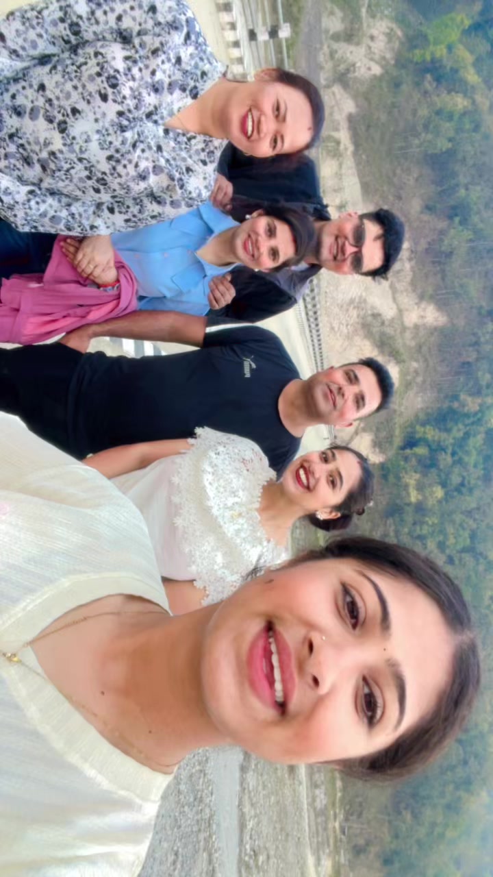 @ANU🦋