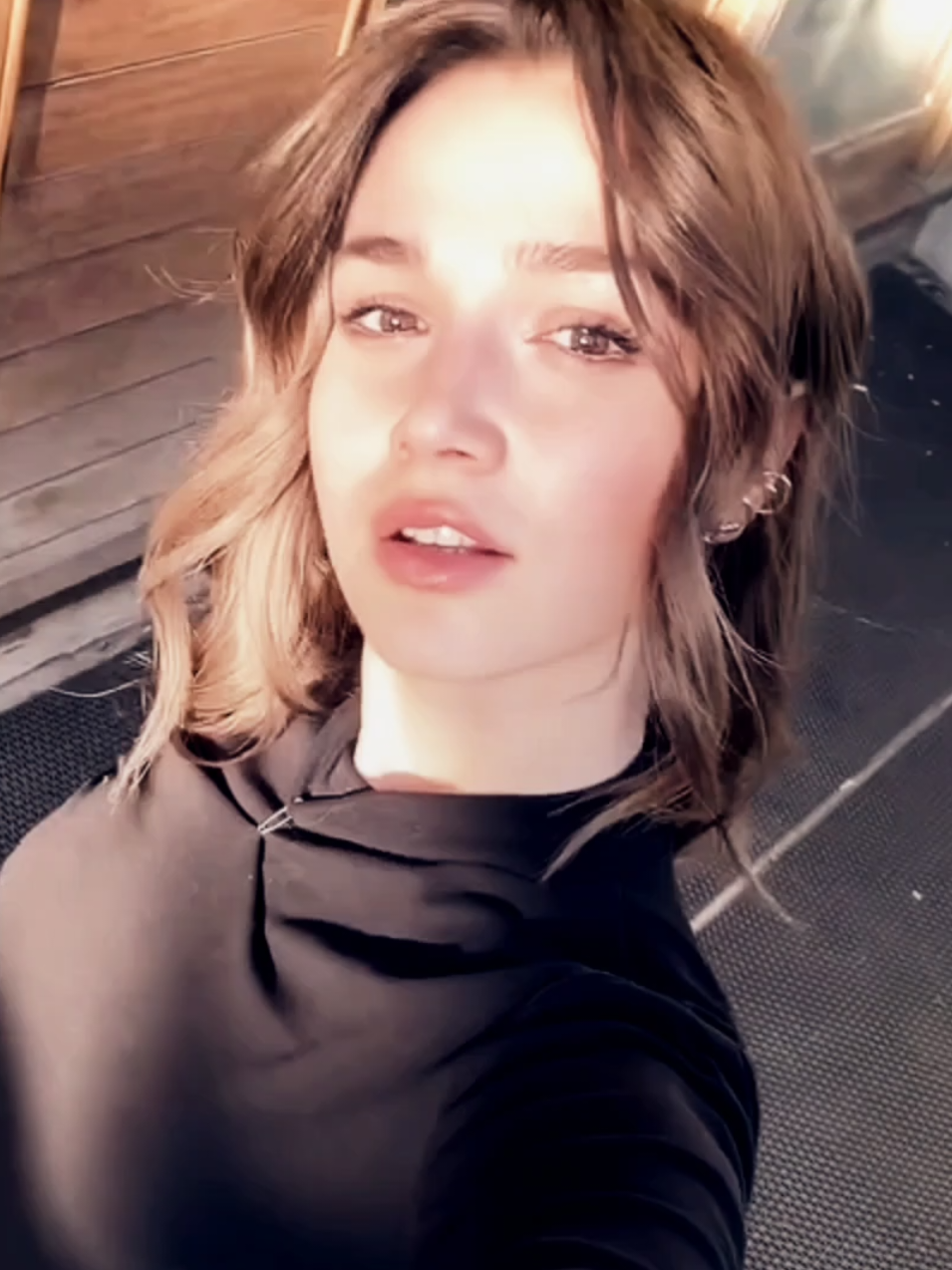@deyzi ꕤ