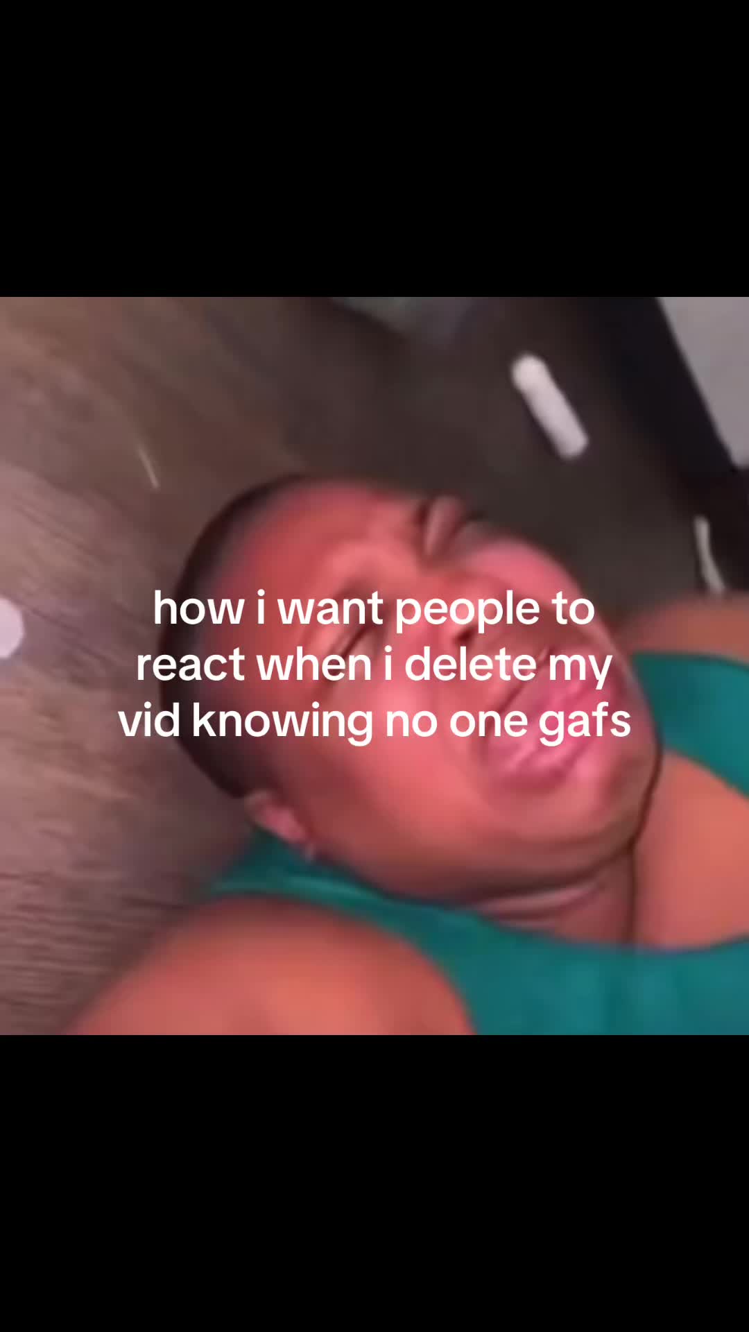 @randomlyobi
