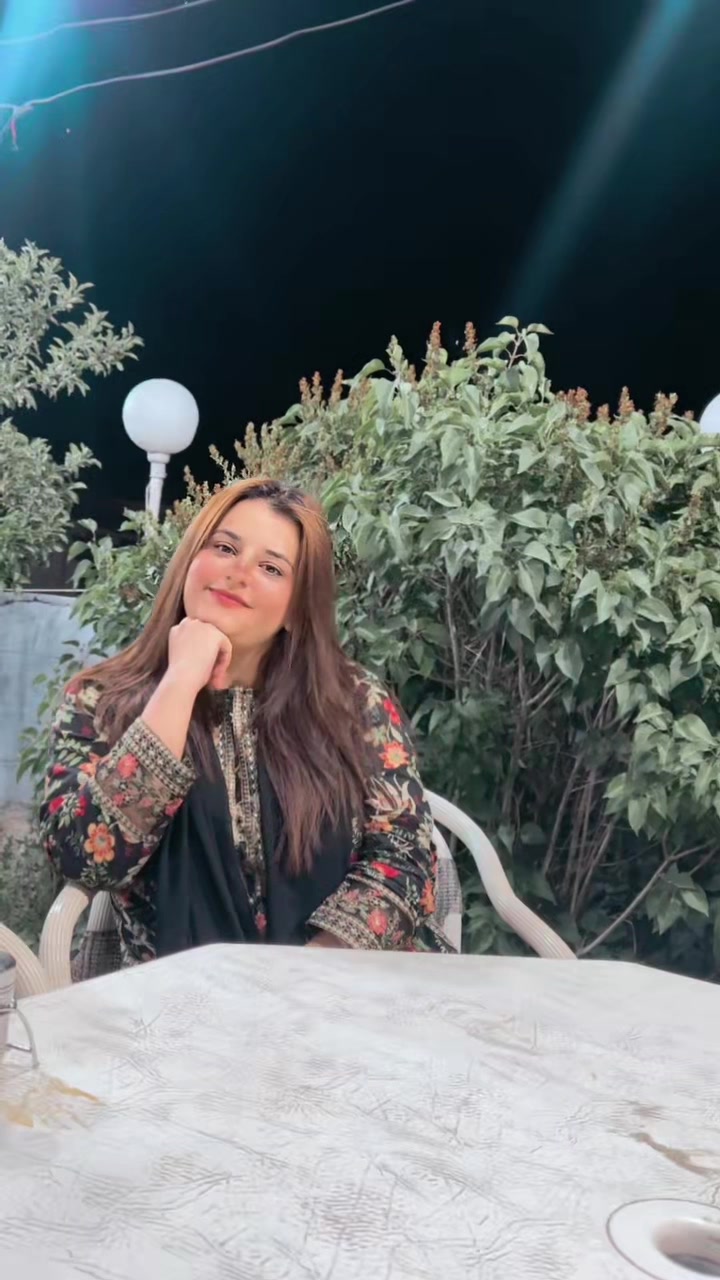 @Laibaqureshi🌸