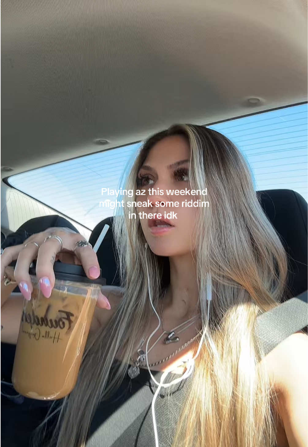 @whoisvulpiix