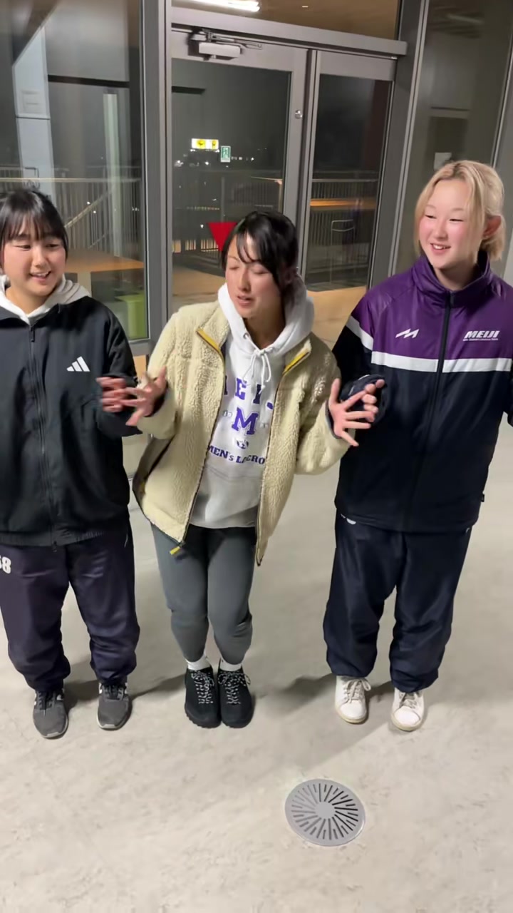 @明治大学女子ラクロス部