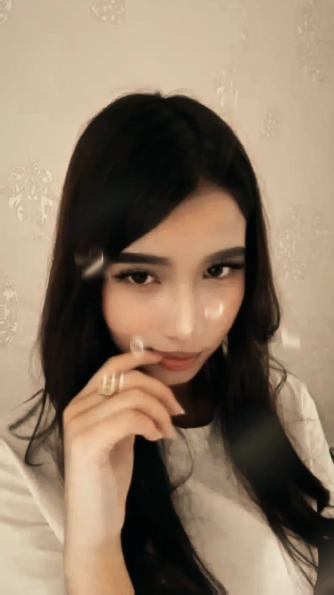 @Lili