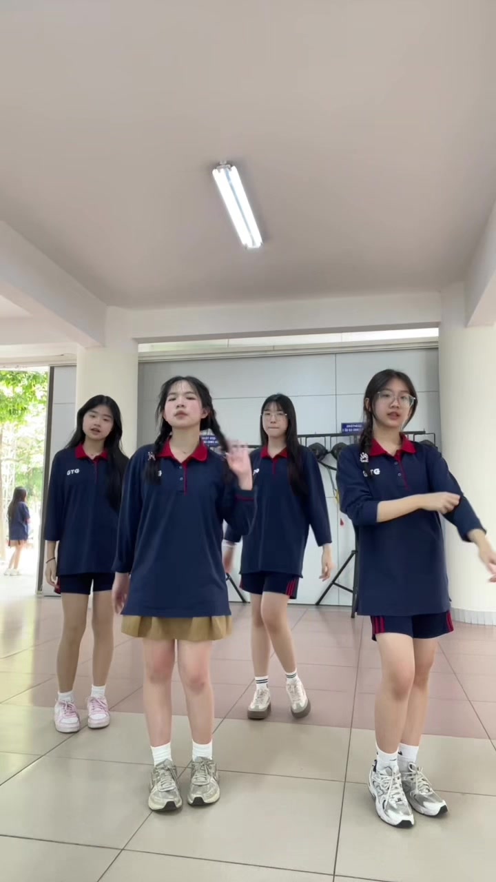 @𝐓𝐡𝐞 𝐃𝟒𝐋