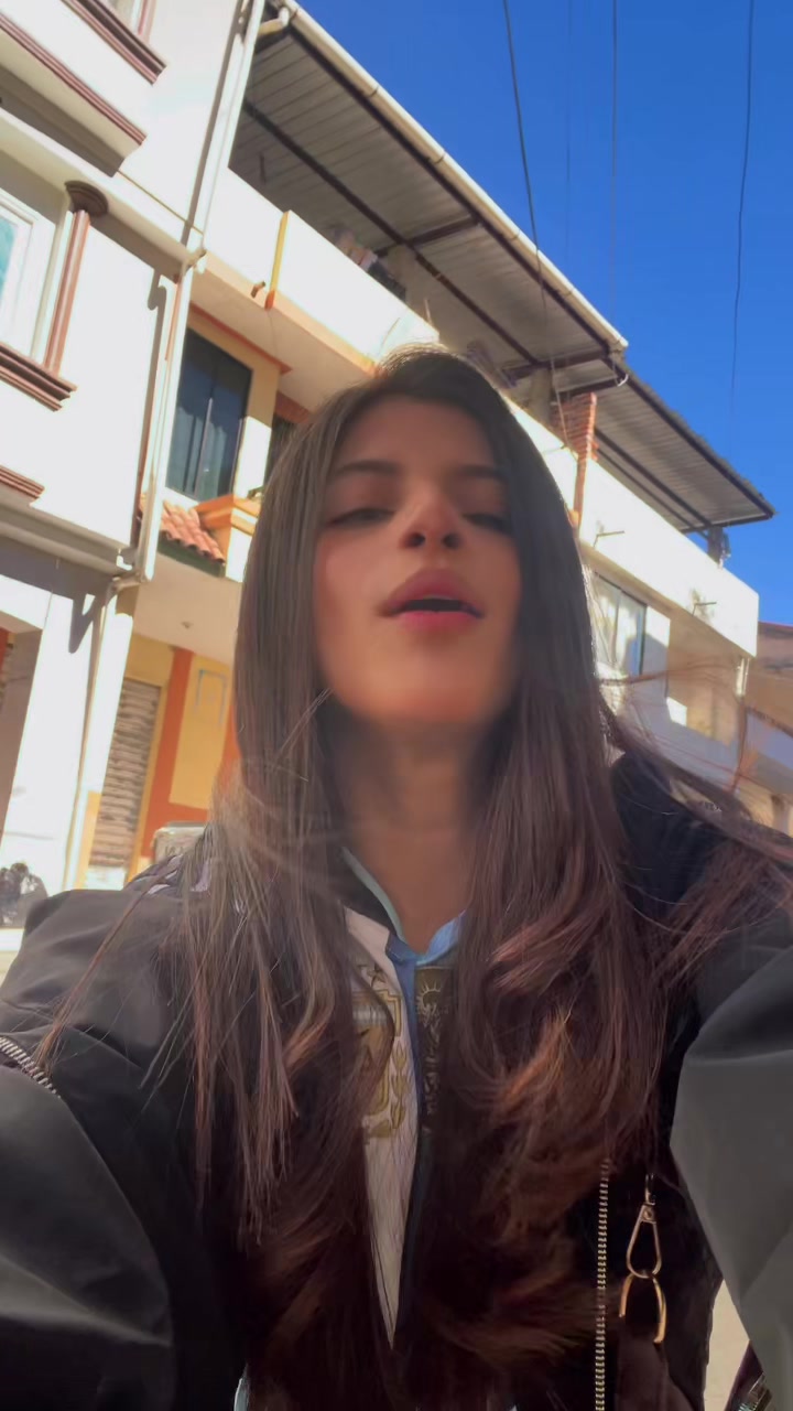 @ᴀɴɢɪᴇ ❥🦋✨