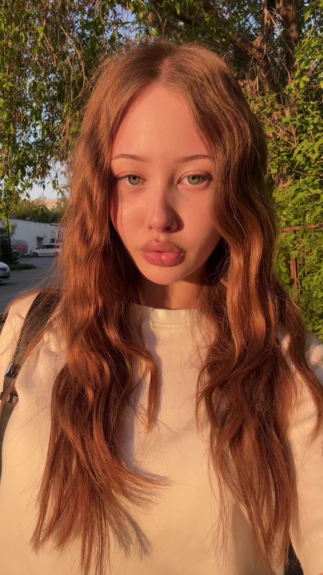 @Ааня