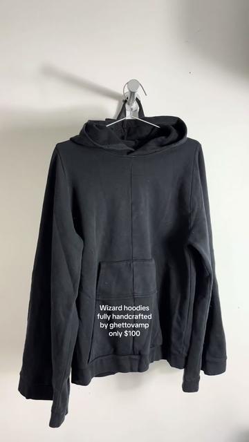 @cryingbythehellside