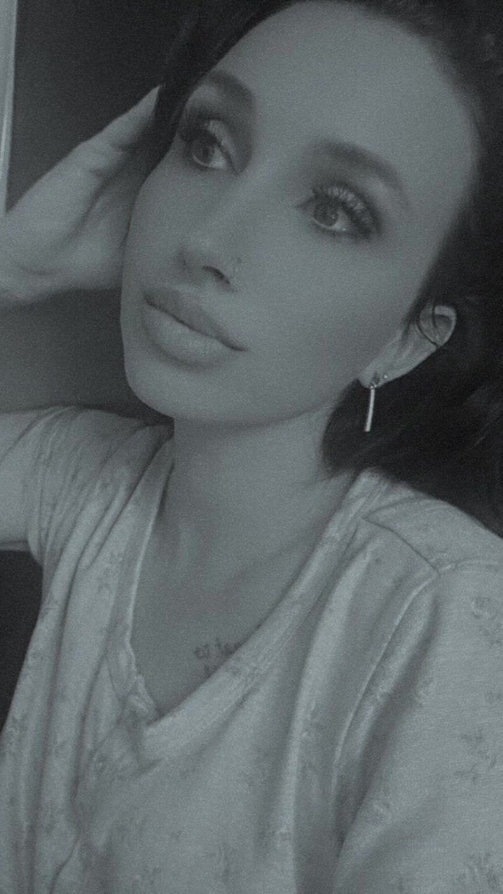 @Queen Megan Paradis ๐