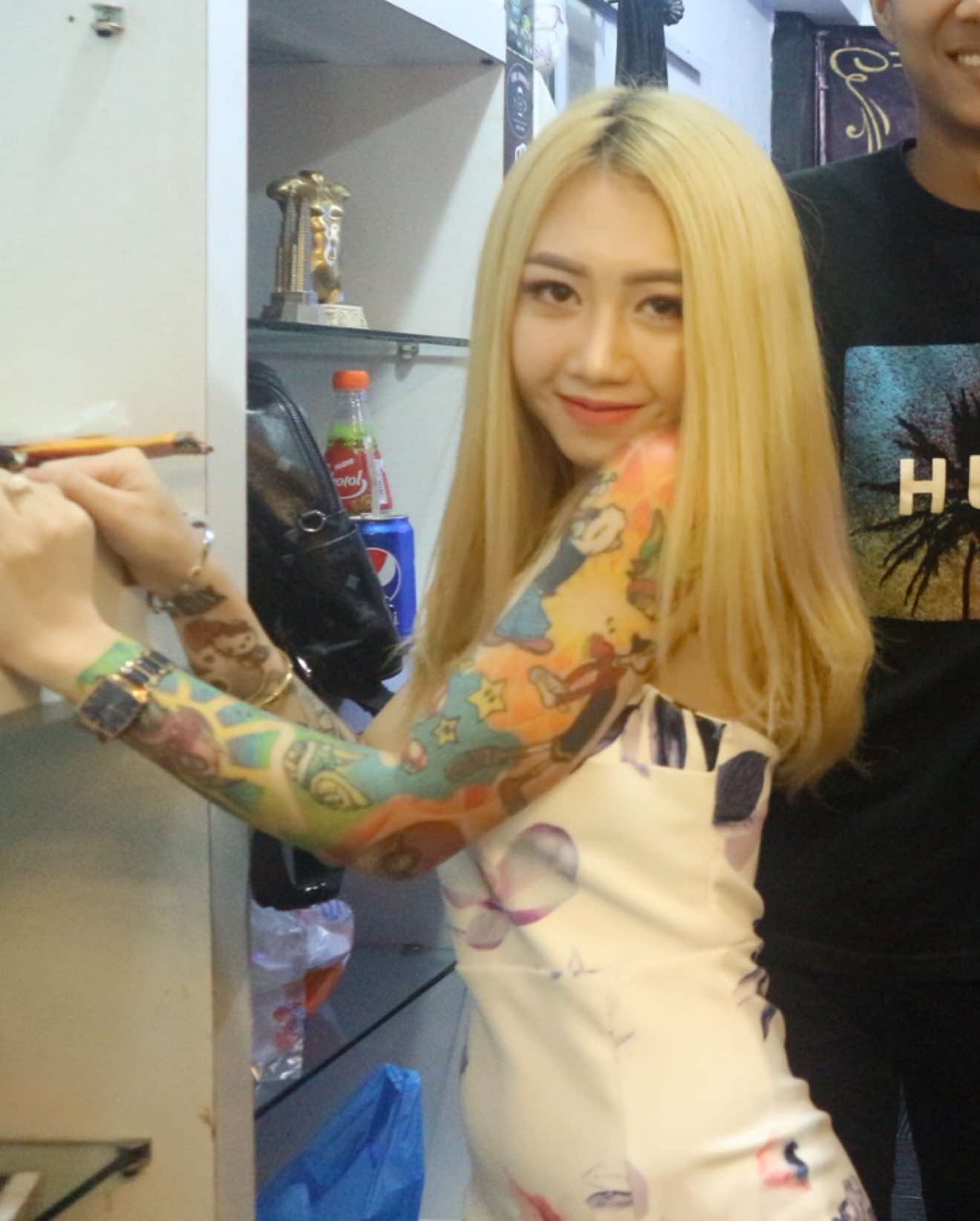 @ig @tattooedbutcute