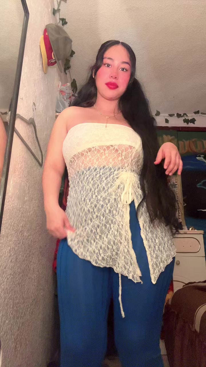 @Laurita Reyes