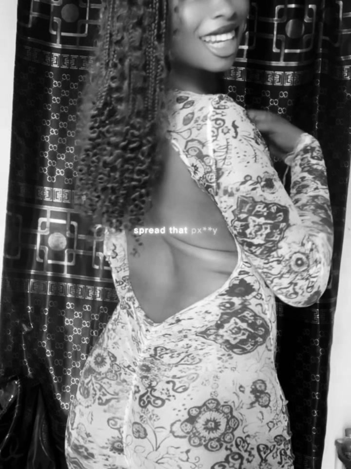 @Jenny is fyn asf 🥹😍😻