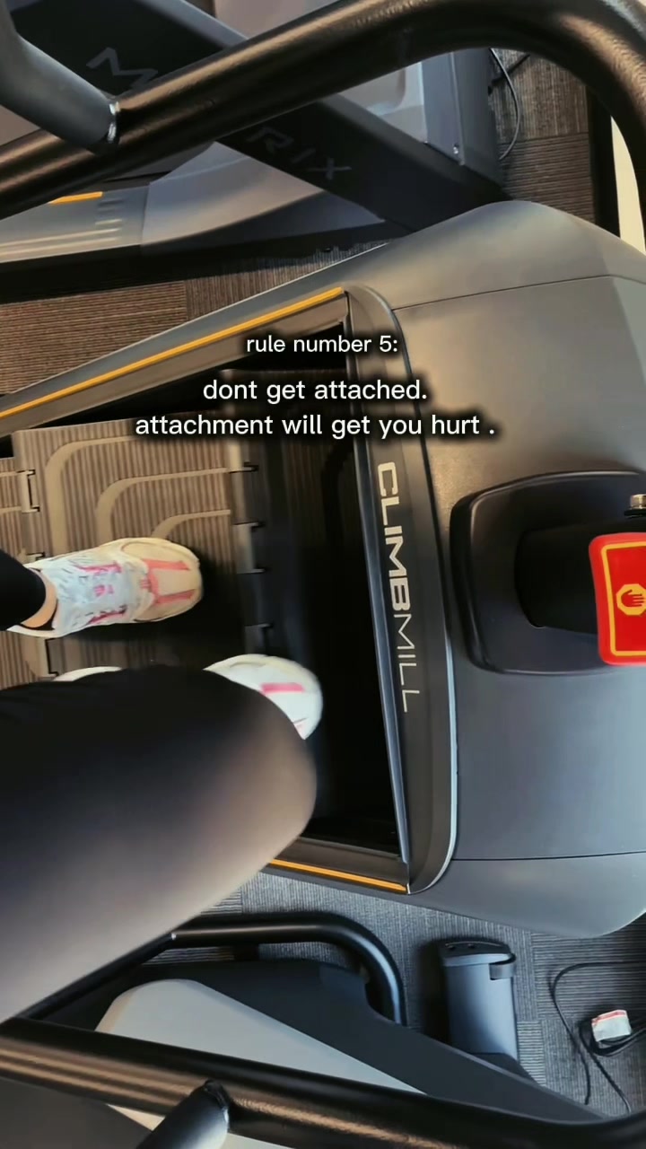 @𝒜𝓃𝒶𝒷𝑒𝓁 𝒢𝓊𝓏𝓂𝒶𝓃