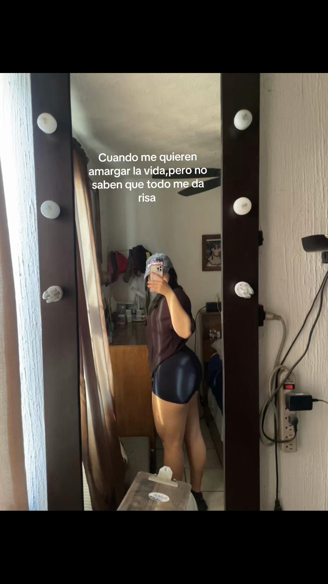 @Mia Márquez