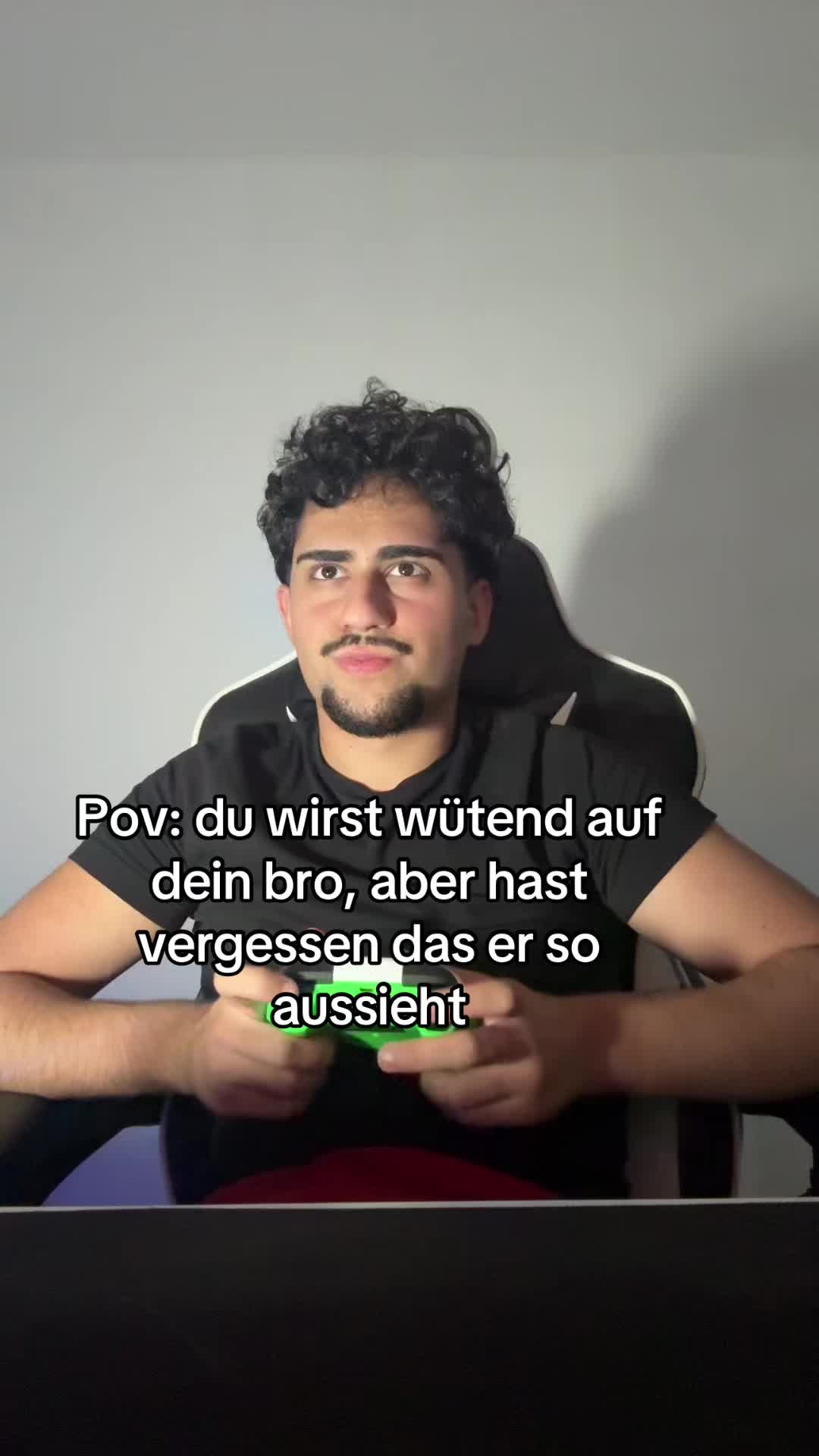 @akinydm