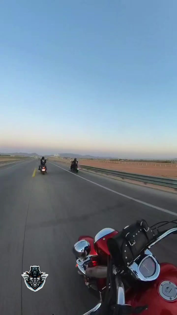 @El De La 450 Negra