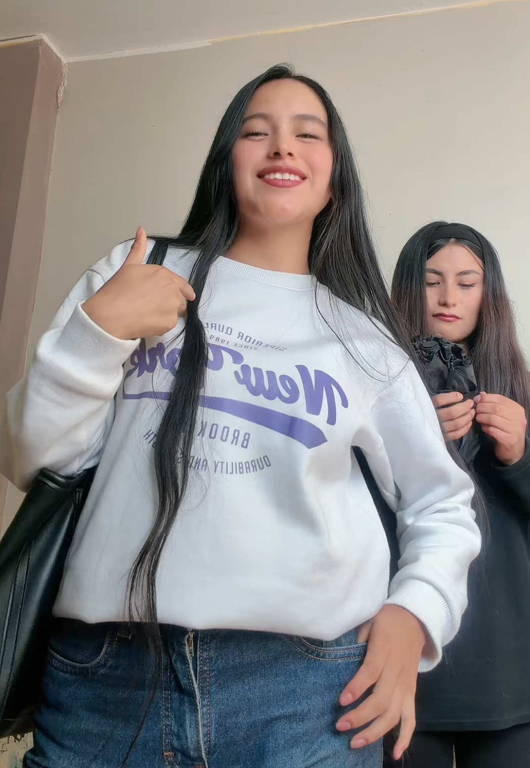 @Cath Ravelo >•<