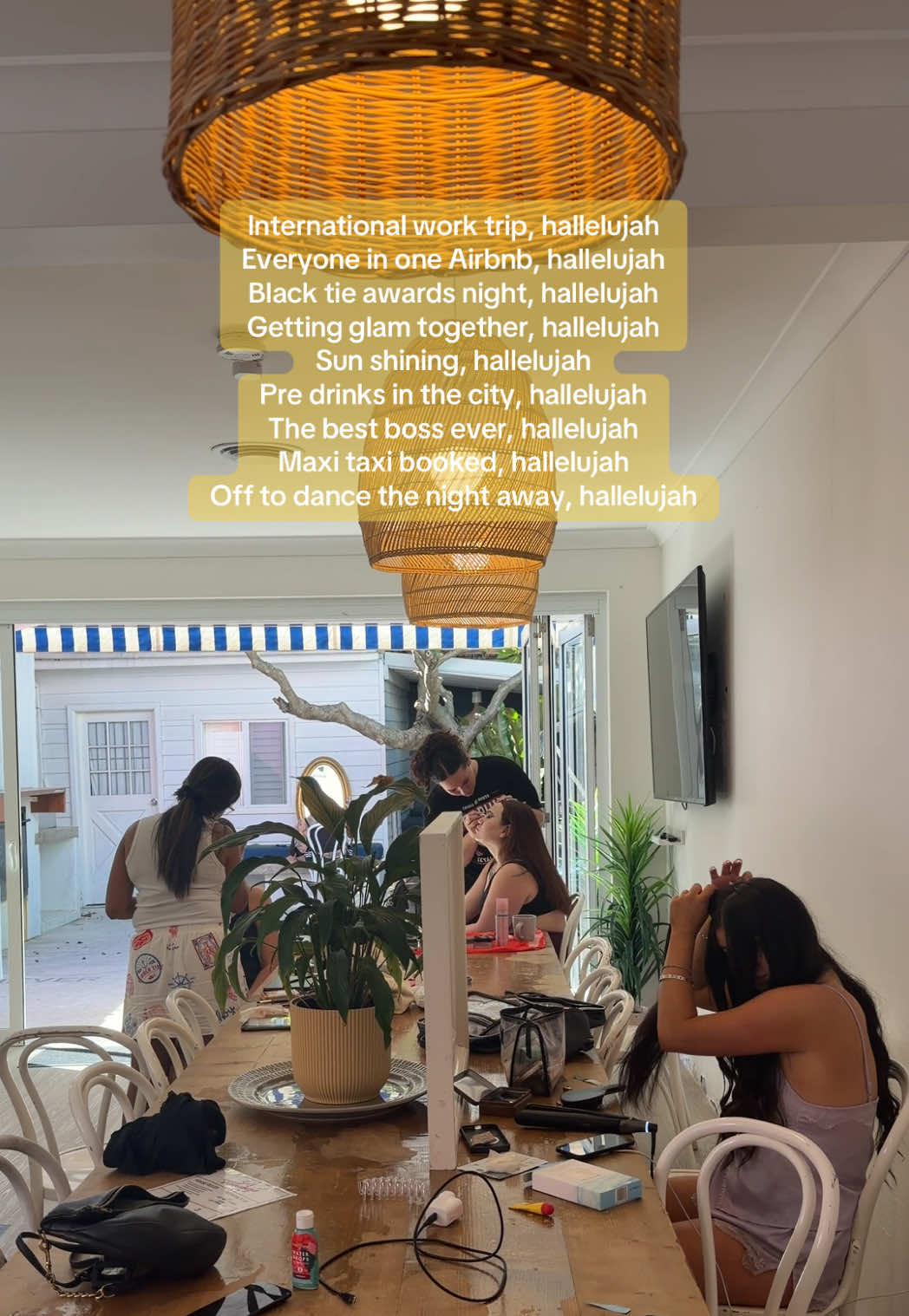 @BuoySalon