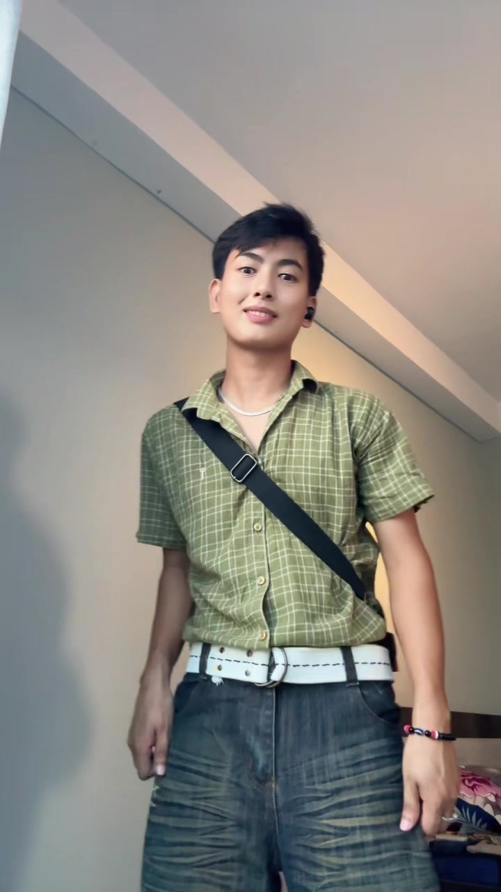 @Alex Limbu