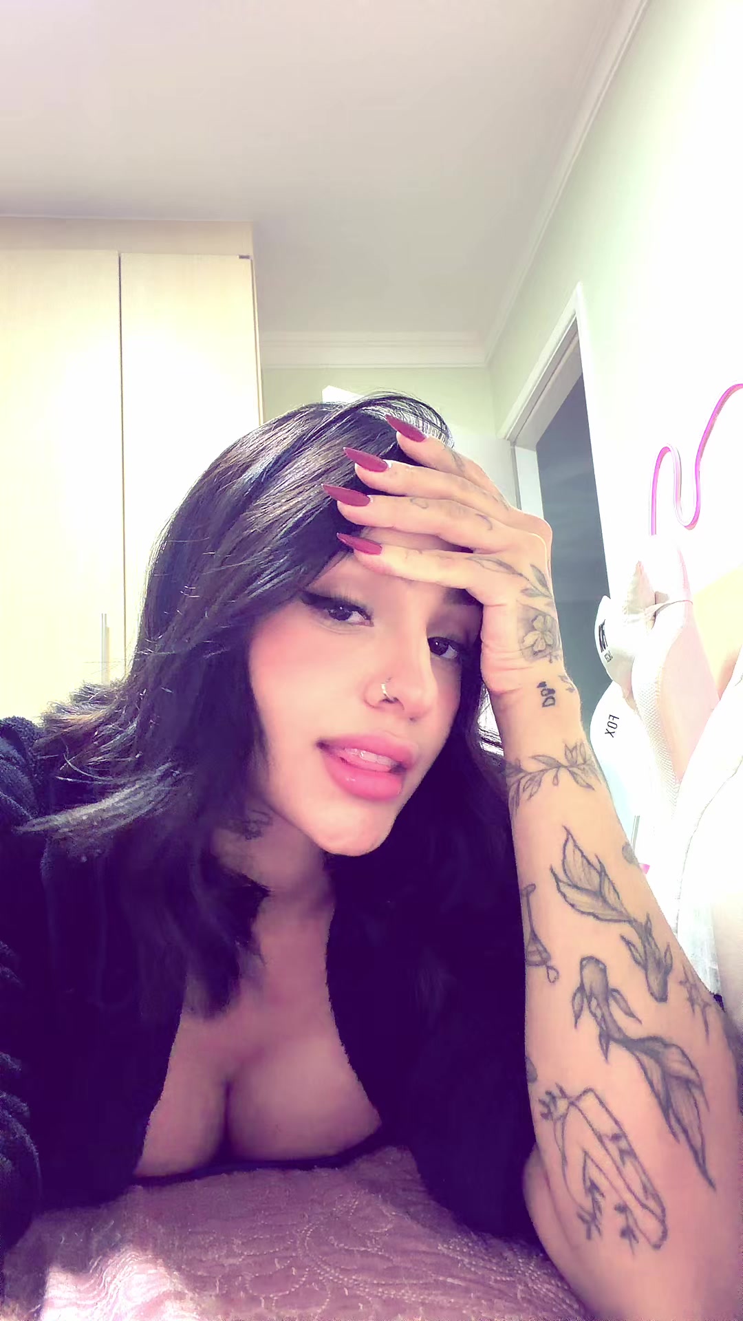 @Thaina Rocha 🐺