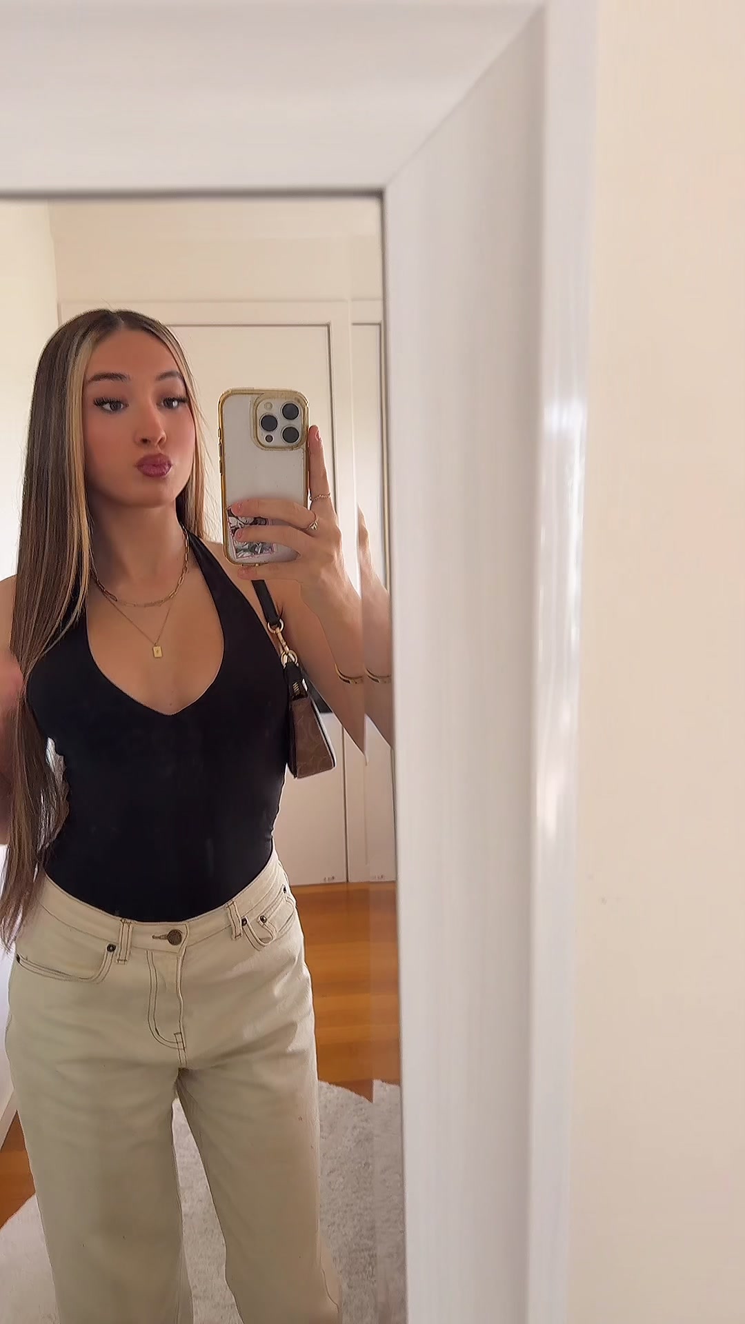 @𝓖