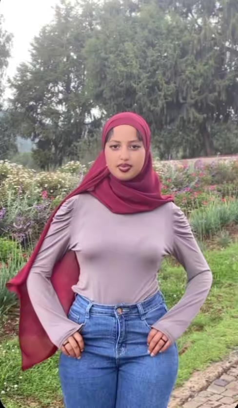 @𝕤𝕦 🌳🌸