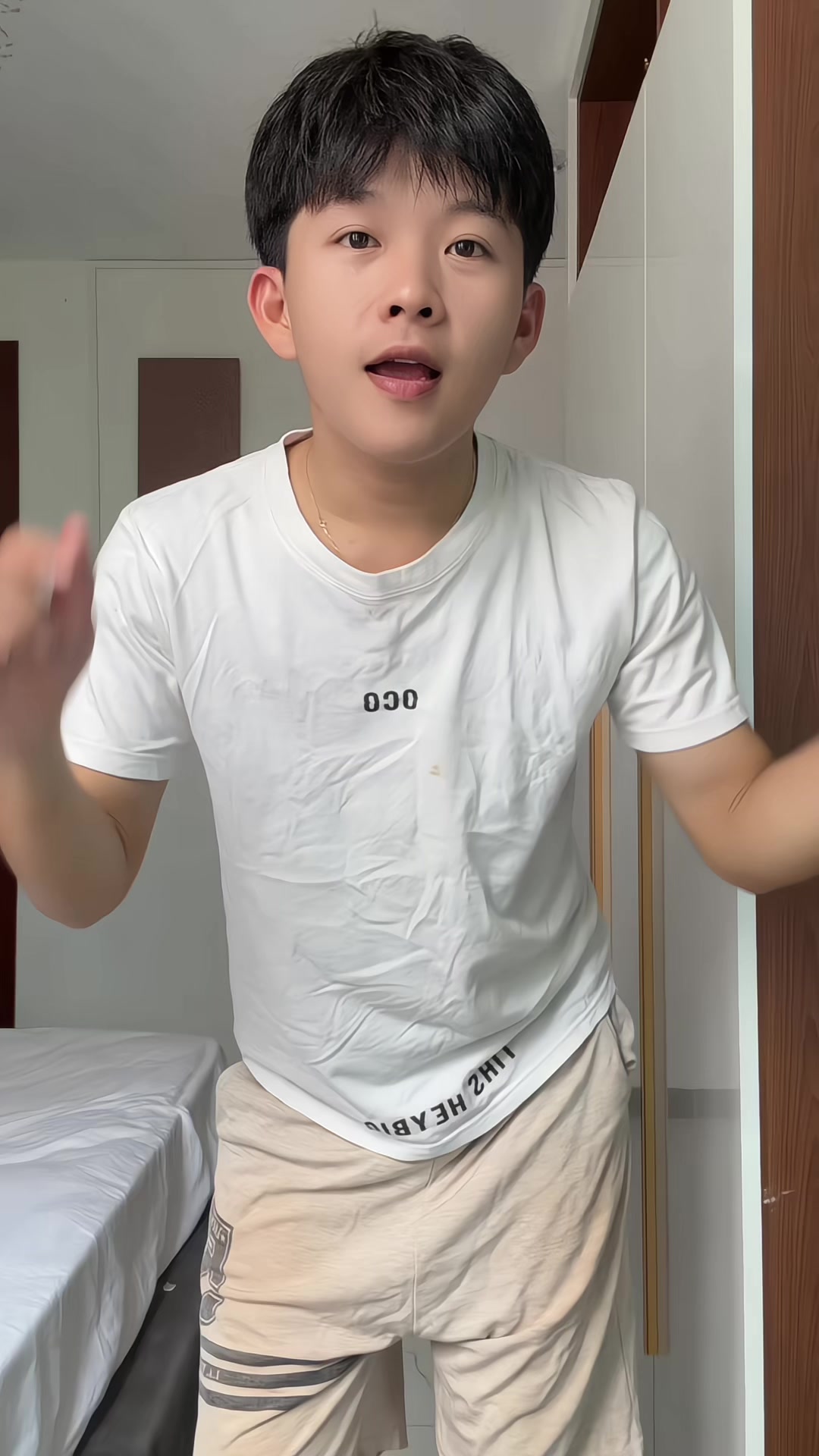 @លីហ្វុង.lyfong