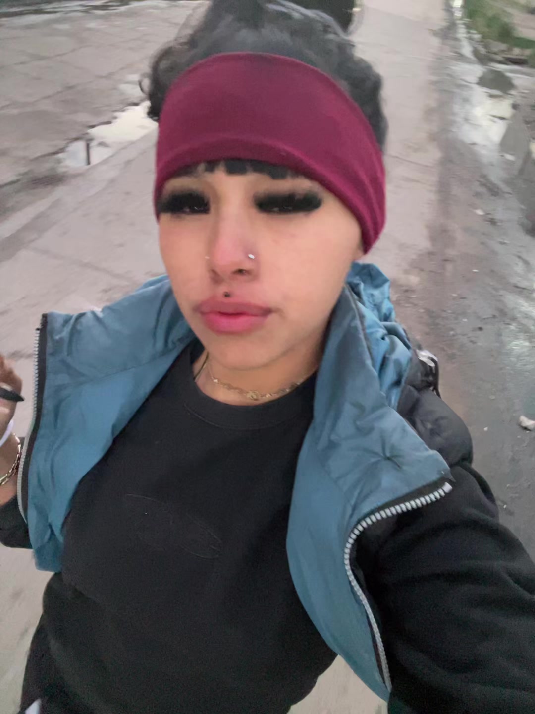 @Negra๐