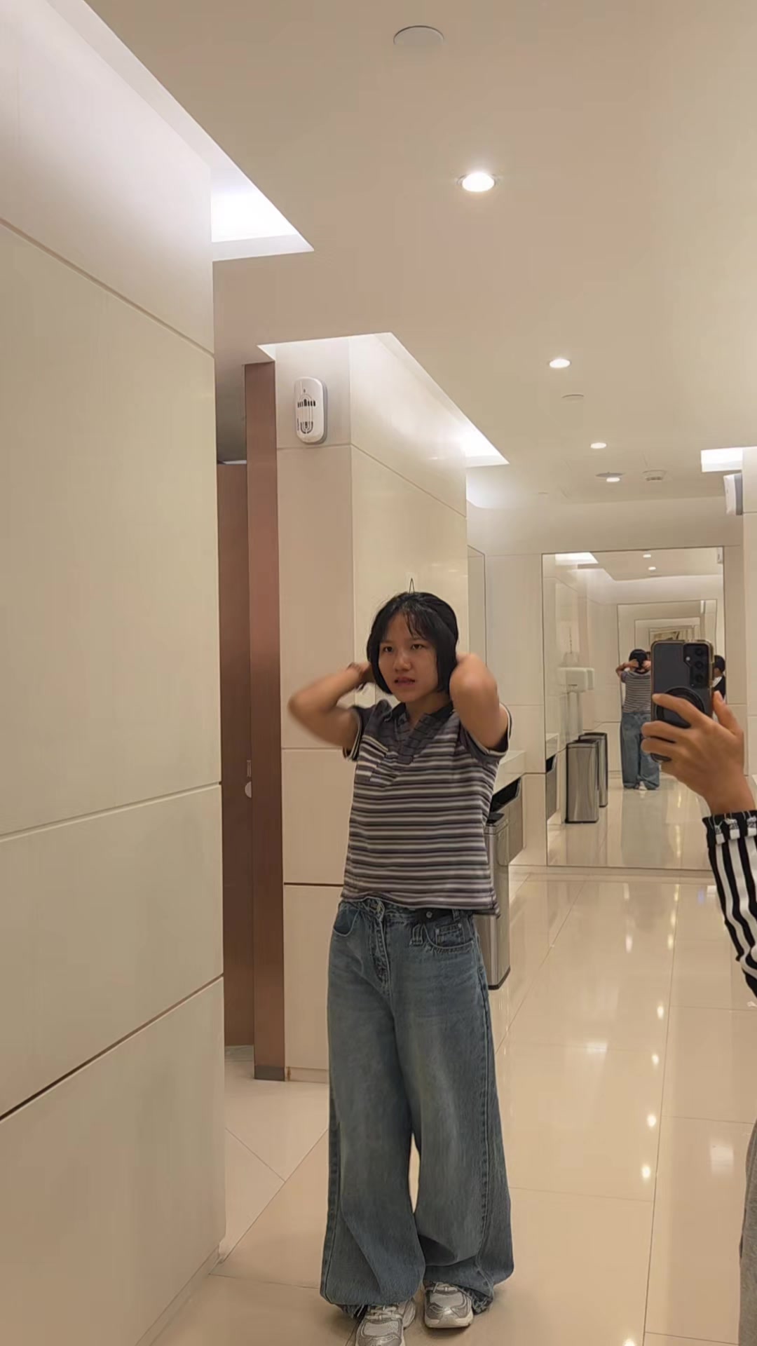 @V.T
