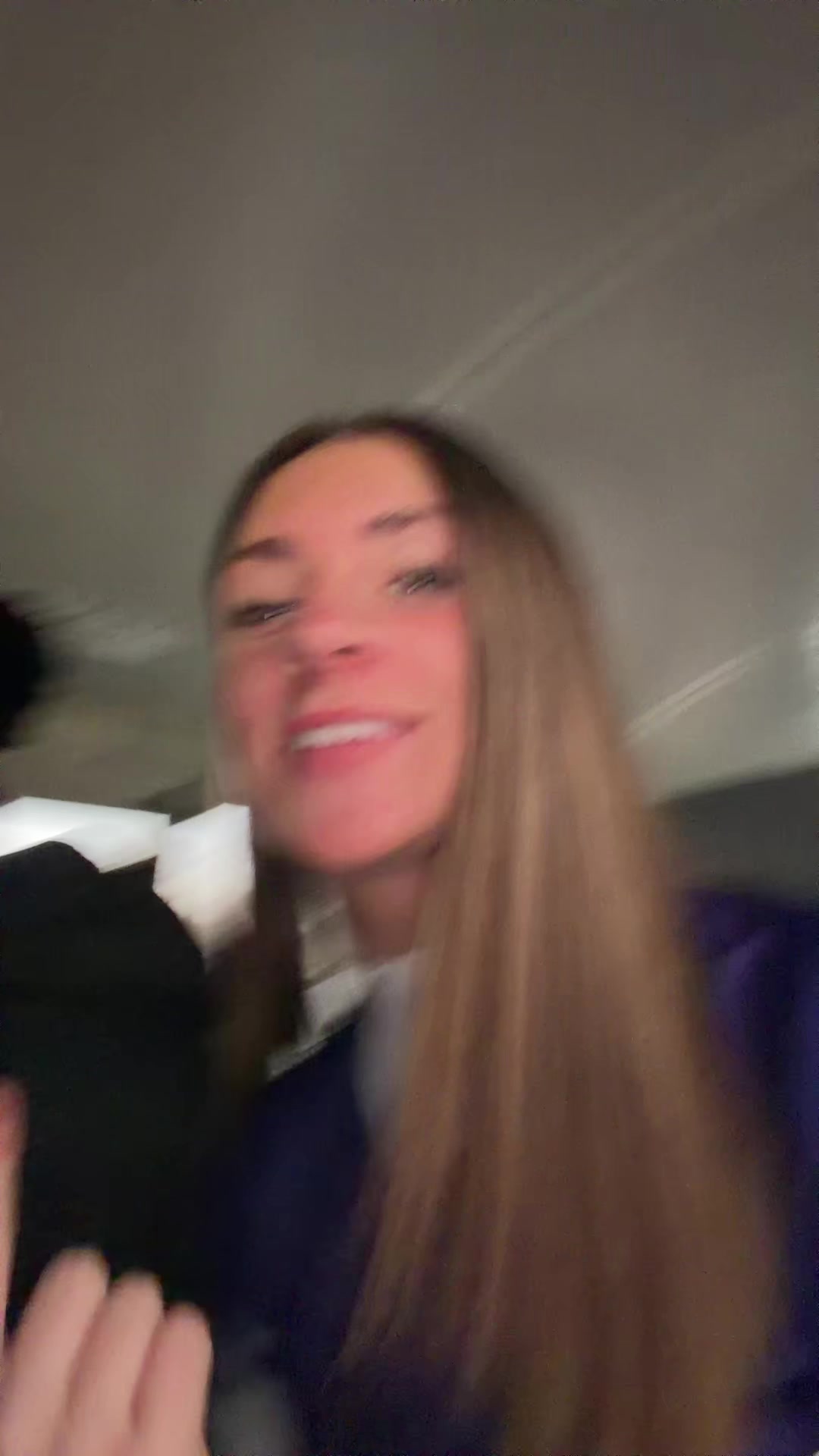 @???
