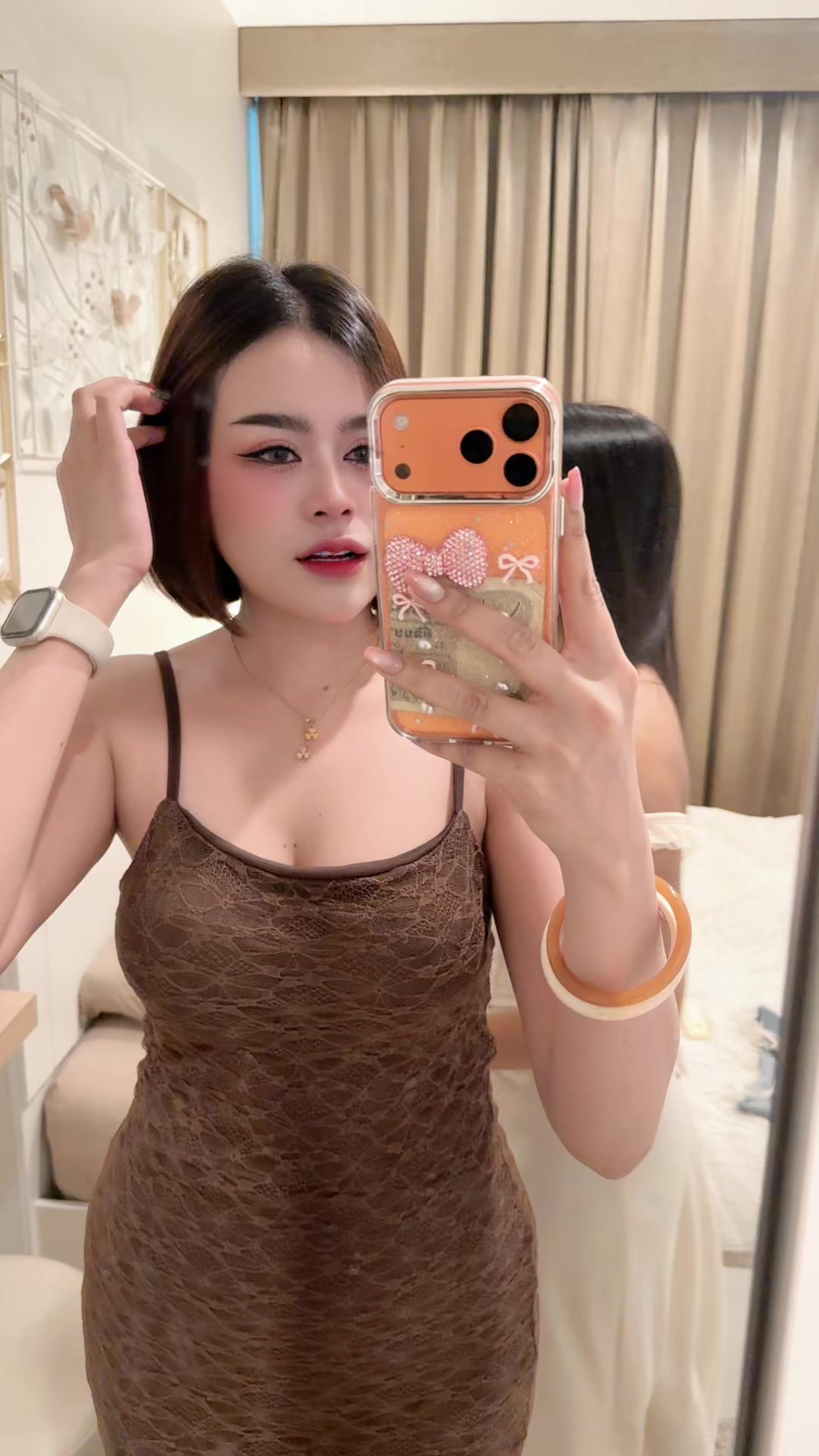 @ปัดที่ผมสั้นๆอ่ะ
