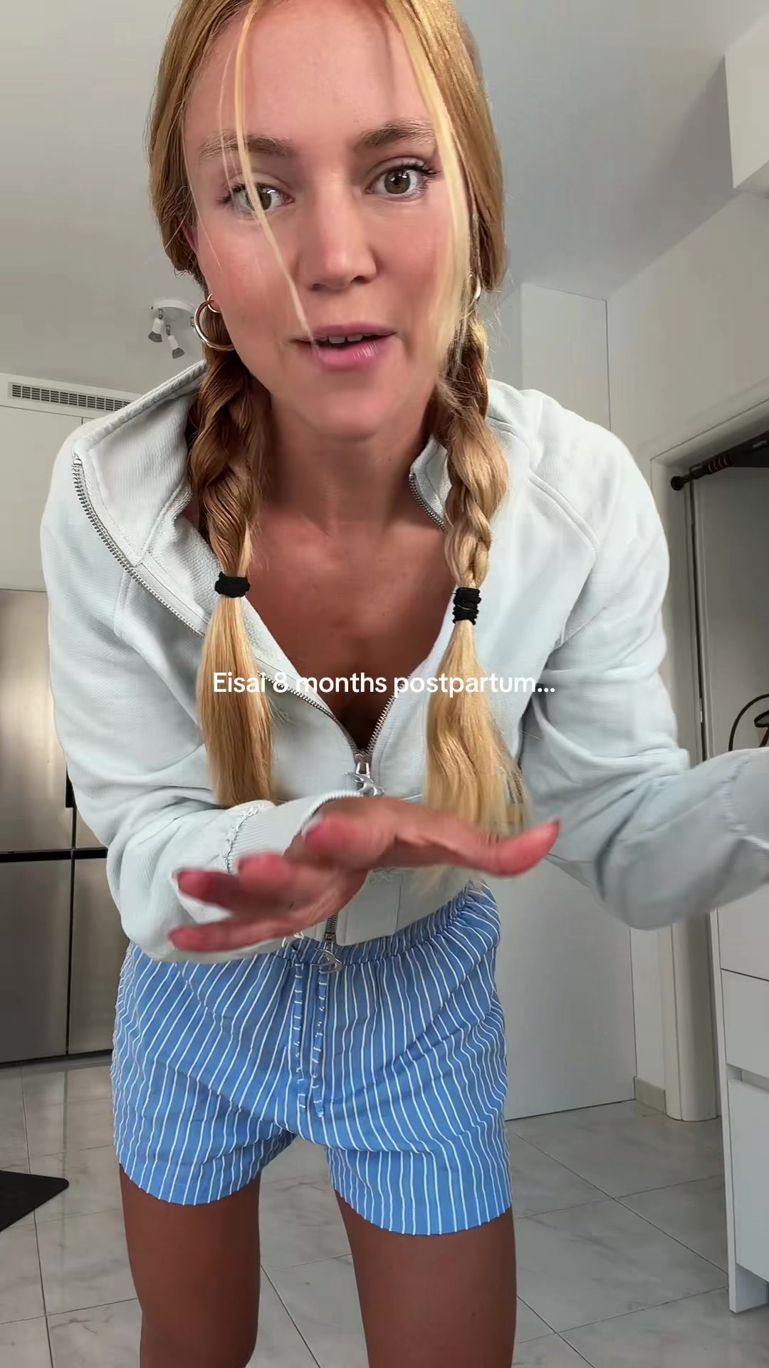 @Bella
