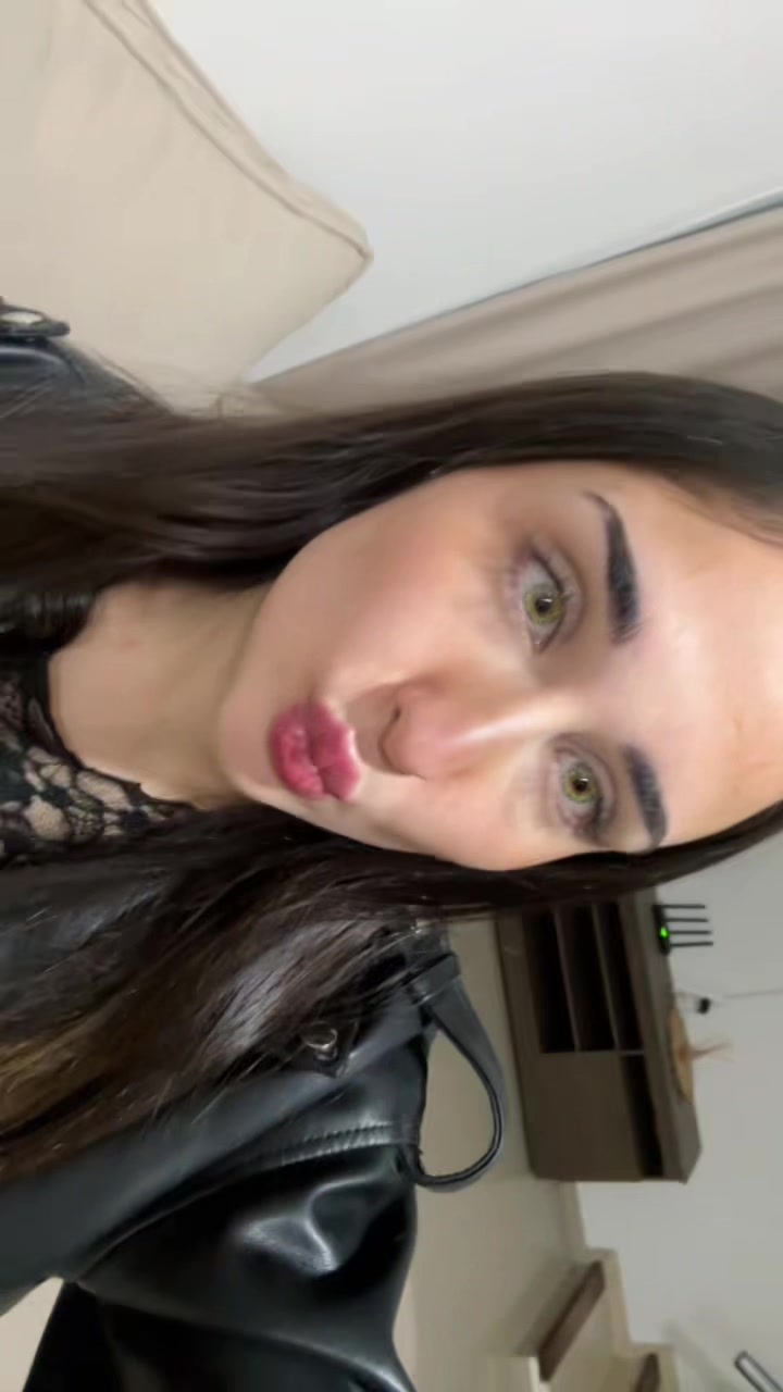 @Angelina