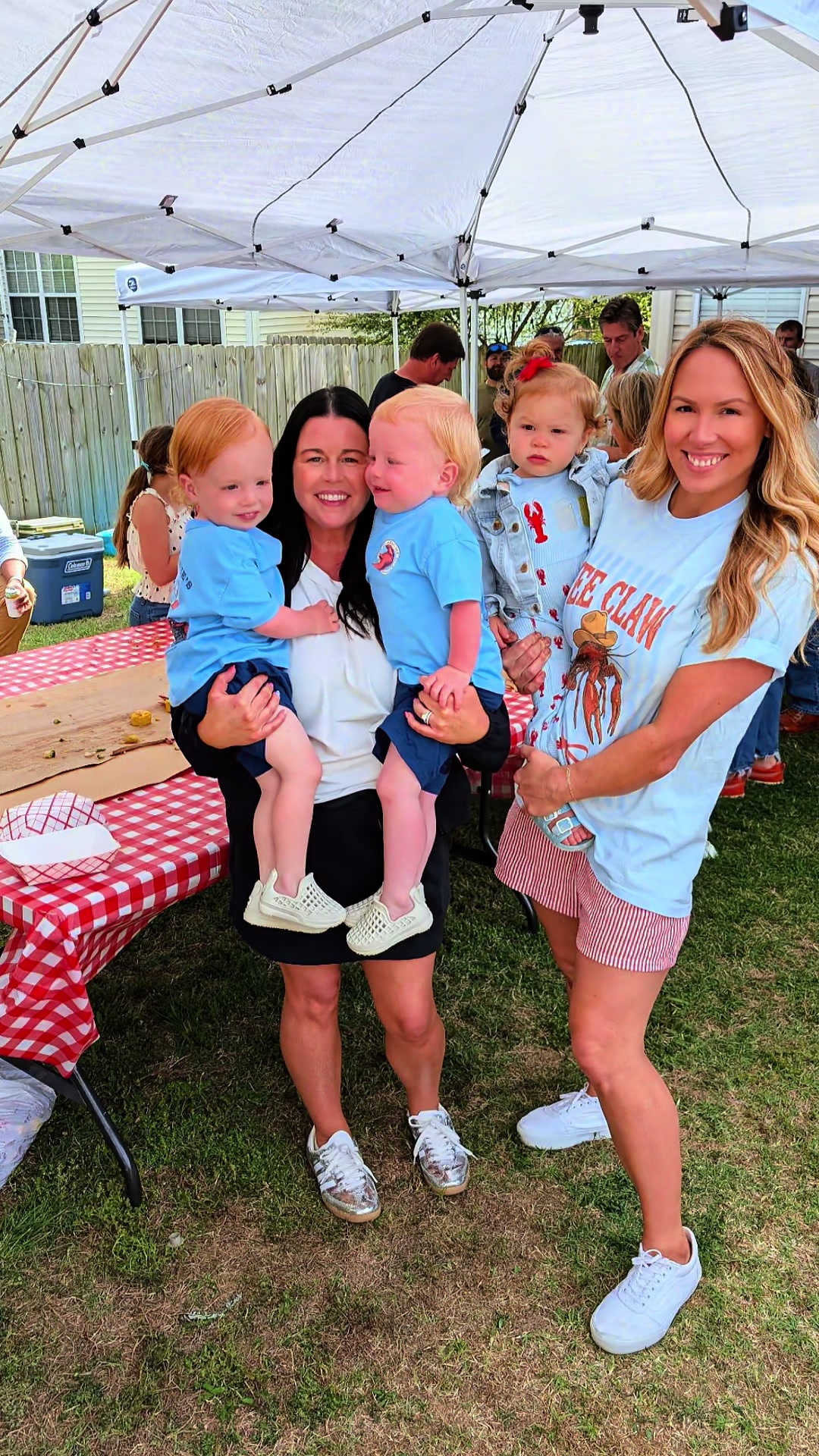 @Jess Nixon-TWIN SAHM