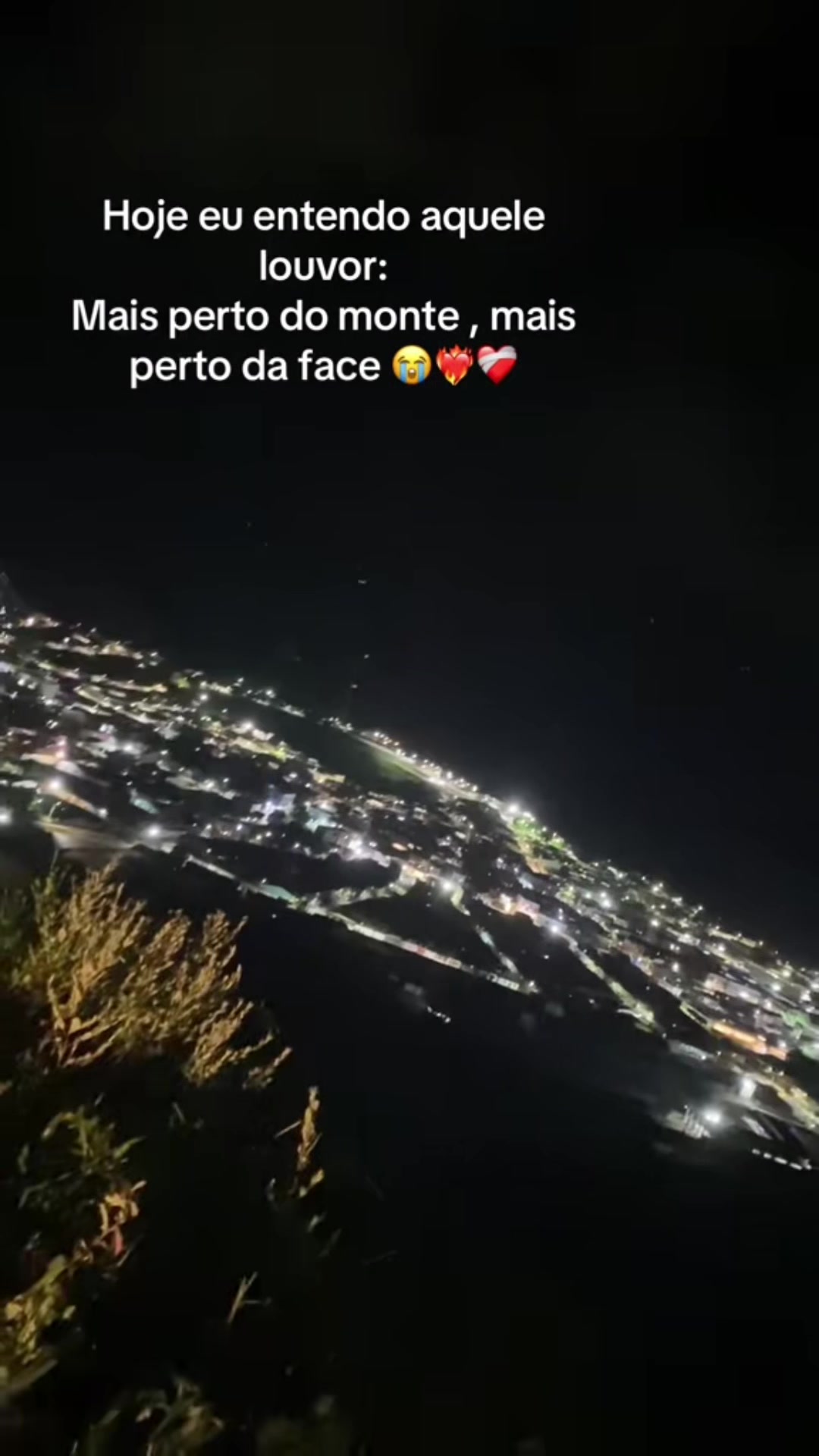 @irisfernanda