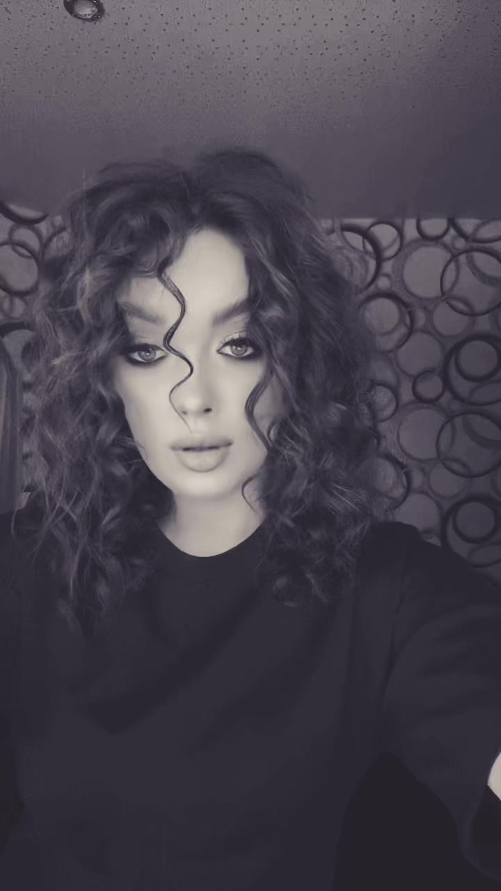 @lllllaannkkaaaa
