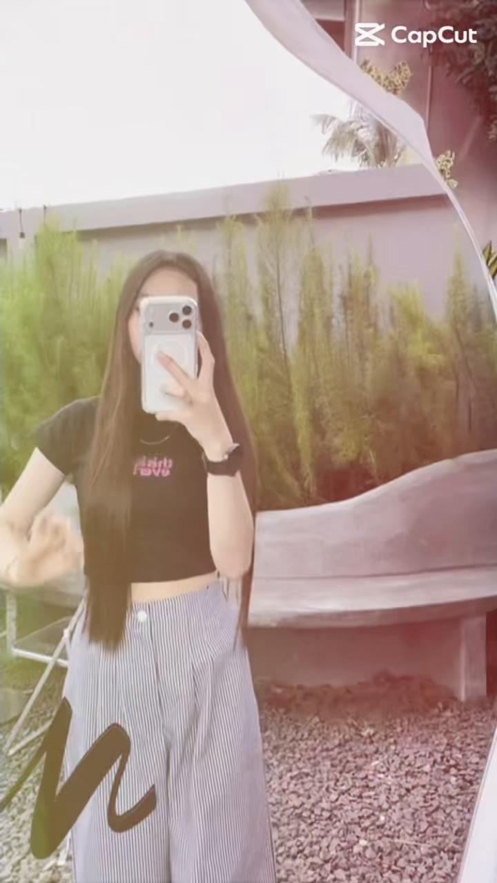 @Jēē Lęāk
